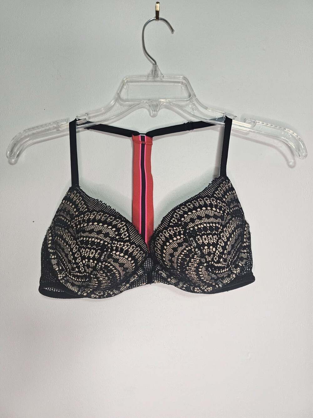 VICTORIA'S SECRET VERY SEXY LIGHTLY LINED PLUNGE BRA WOMENS SIZE 34C